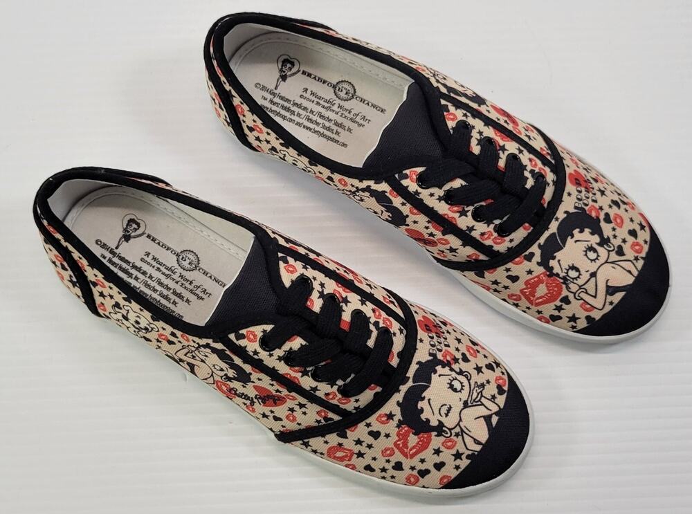 *B4) Women Betty Boop Bradford Exchange Lace Up Sneakers 2014 King Features 8.5